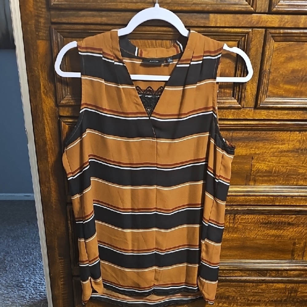 Apt 9 BEAUTIFUL, Nwots Dressy Tank Top, Size Medium